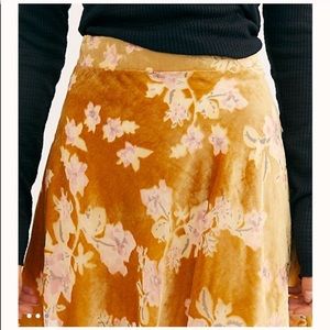 NWT Free People velvet mini skirt